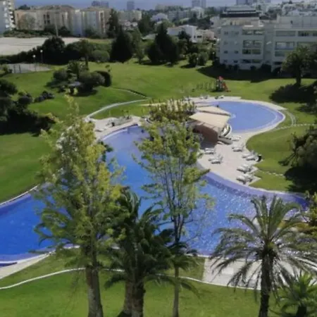 Apartment Marachique Mariosilvat *